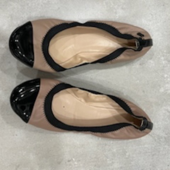 Cole Haan Flats - Picture 1 of 2